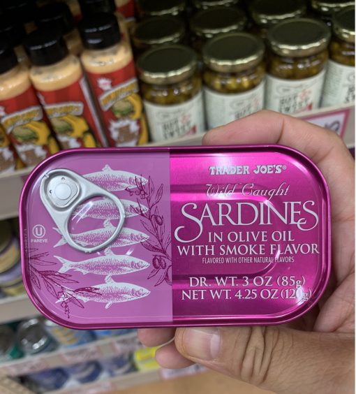 Trader Joe S Lightly Smoked Sardines In Olive Oil 4 25oz Carlo Pacific