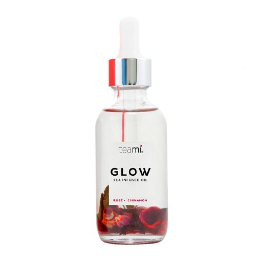 Teami Glow Facial Oil is infused with rose petals, cinnamon bark and jojoba oil to provide skin with a dewy hydration and natural glow.